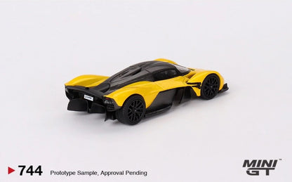 MiniGT 1:64 Aston Martin Valkyrie Güneş Sarısı