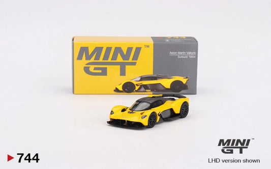 MiniGT 1:64 Aston Martin Valkyrie Güneş Sarısı